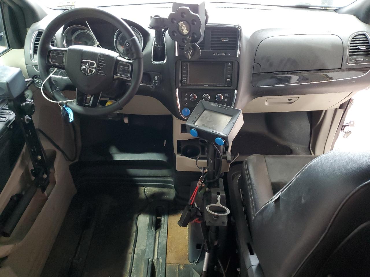 2018 Dodge Grand Caravan Sxt VIN: 2C7WDGCG8JR218861 Lot: 91278655