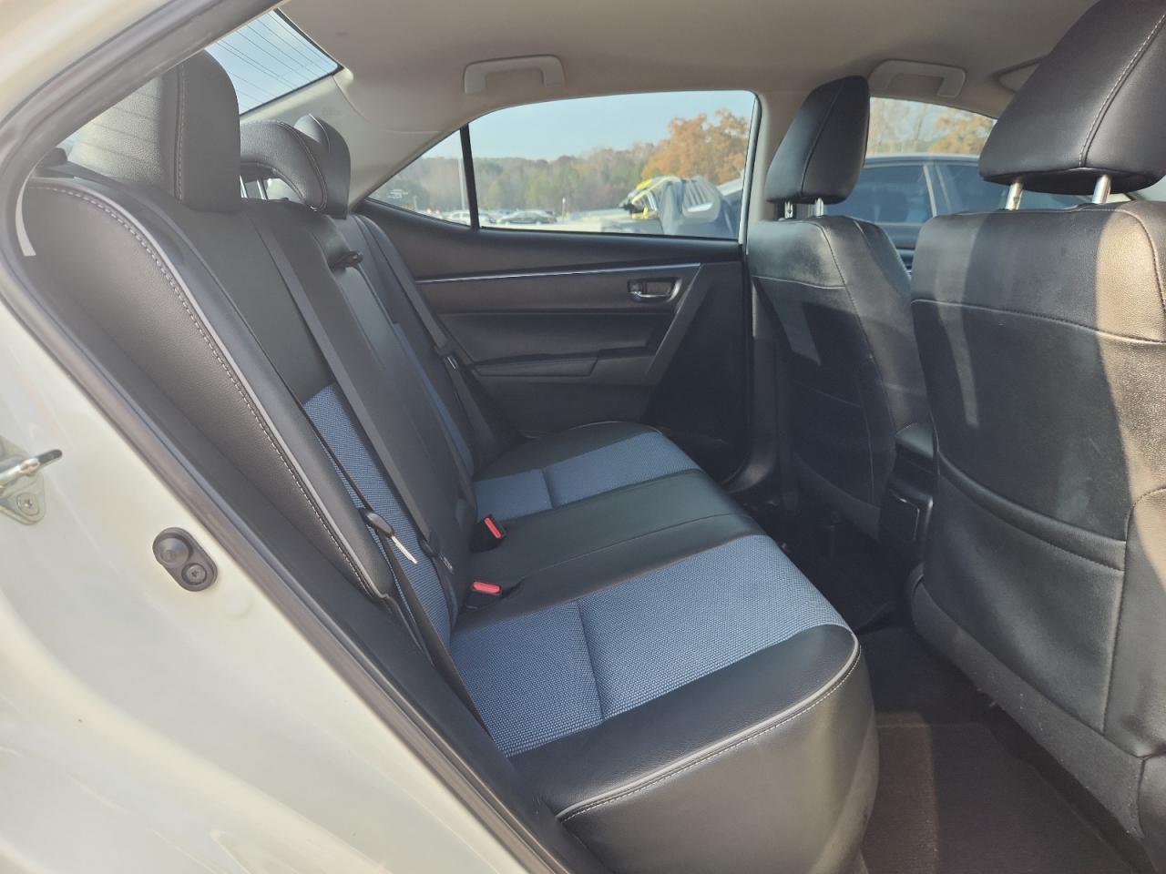 2015 Toyota Corolla L VIN: 2T1BURHE8FC345924 Lot: 93684515