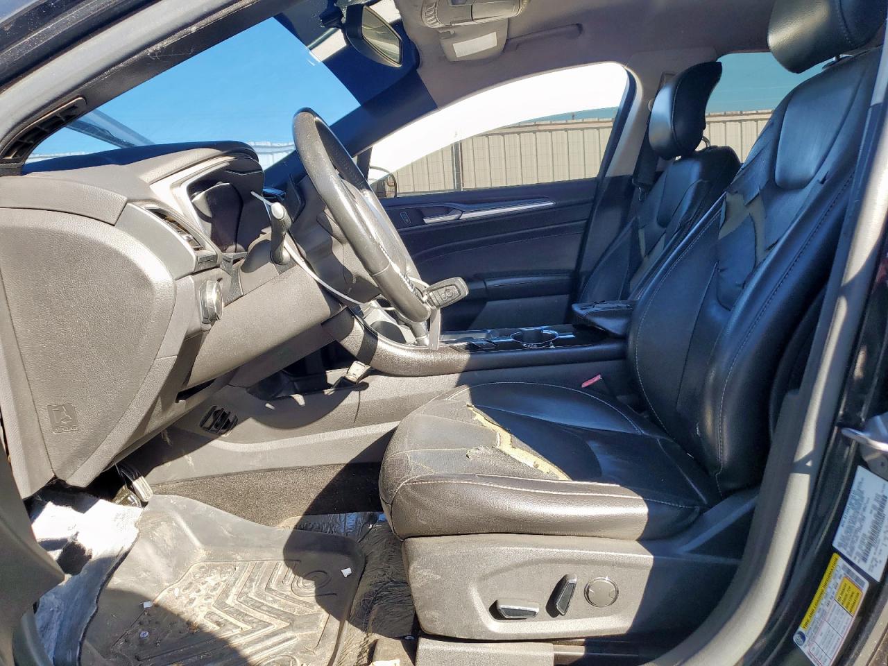 2014 Ford Fusion Titanium VIN: 3FA6P0K98ER208884 Lot: 92219605