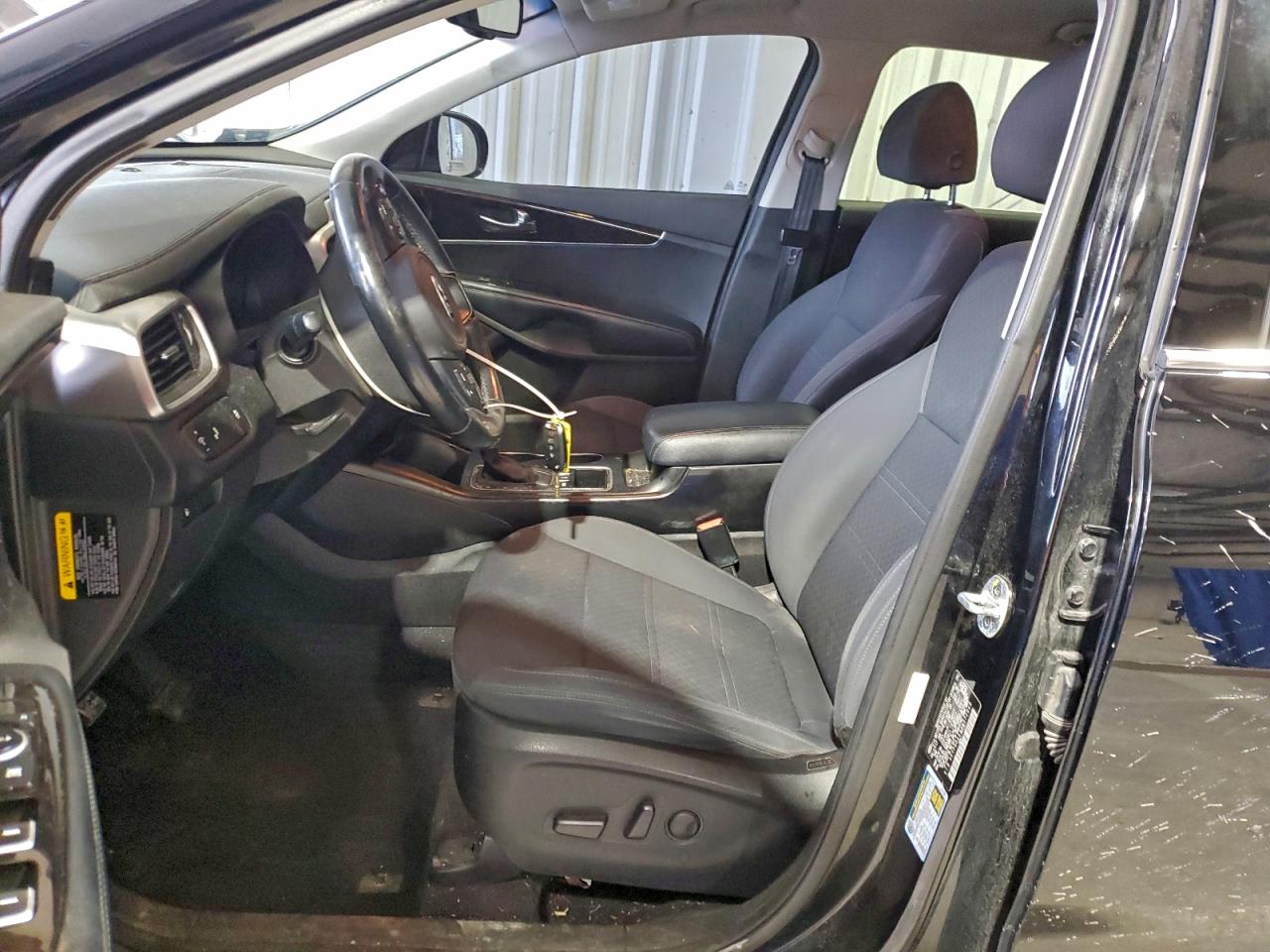 2018 Kia Sorento Lx VIN: 5XYPGDA53JG372049 Lot: 93026935