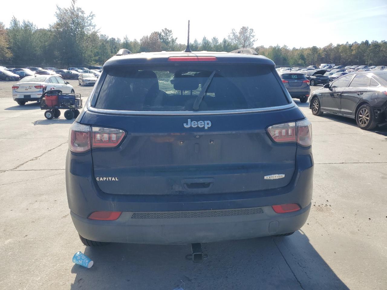 2019 Jeep Compass Latitude VIN: 3C4NJCBB0KT743718 Lot: 93233445