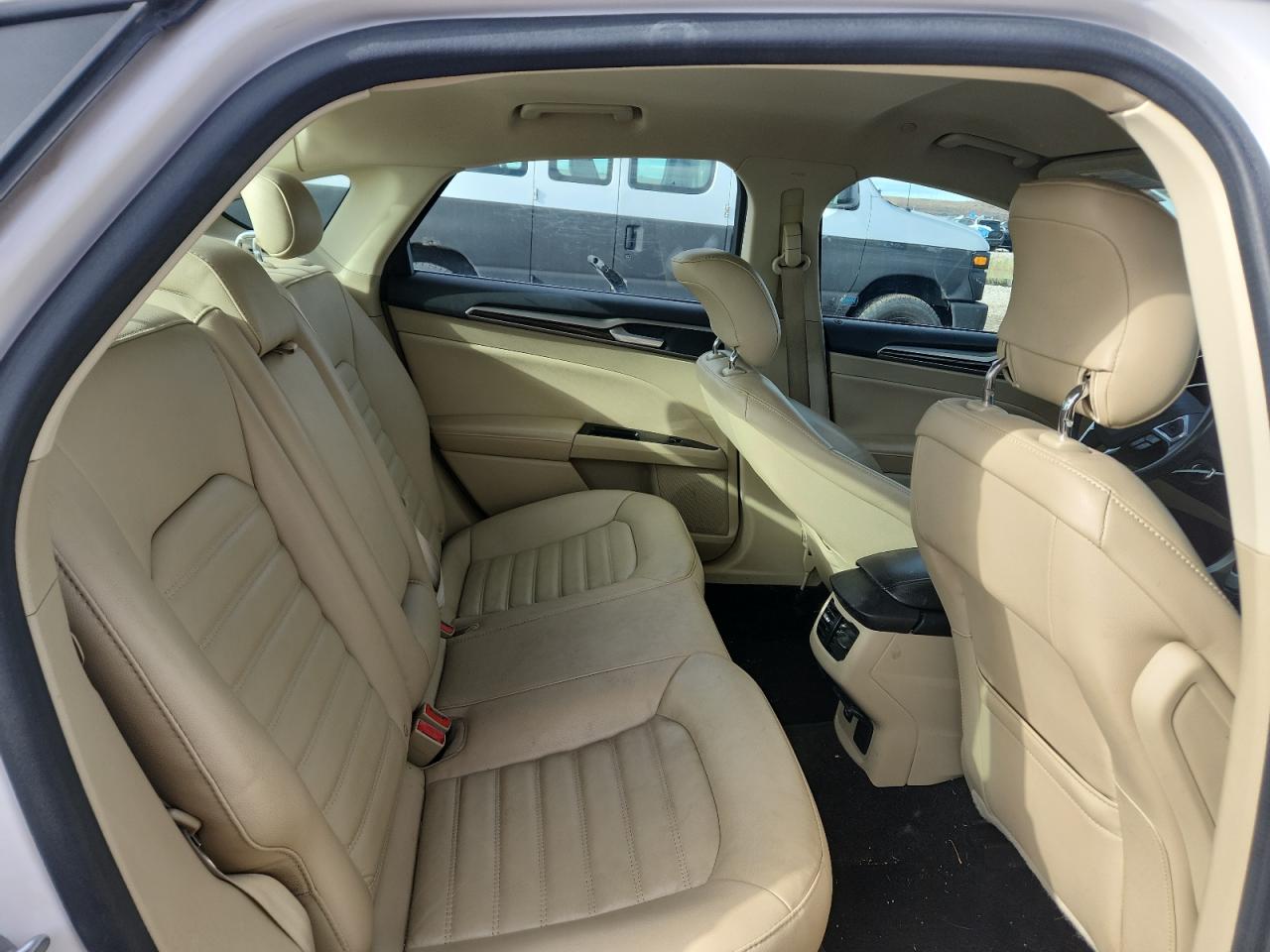 2014 Ford Fusion Se Hybrid VIN: 3FA6P0LUXER391837 Lot: 93102295