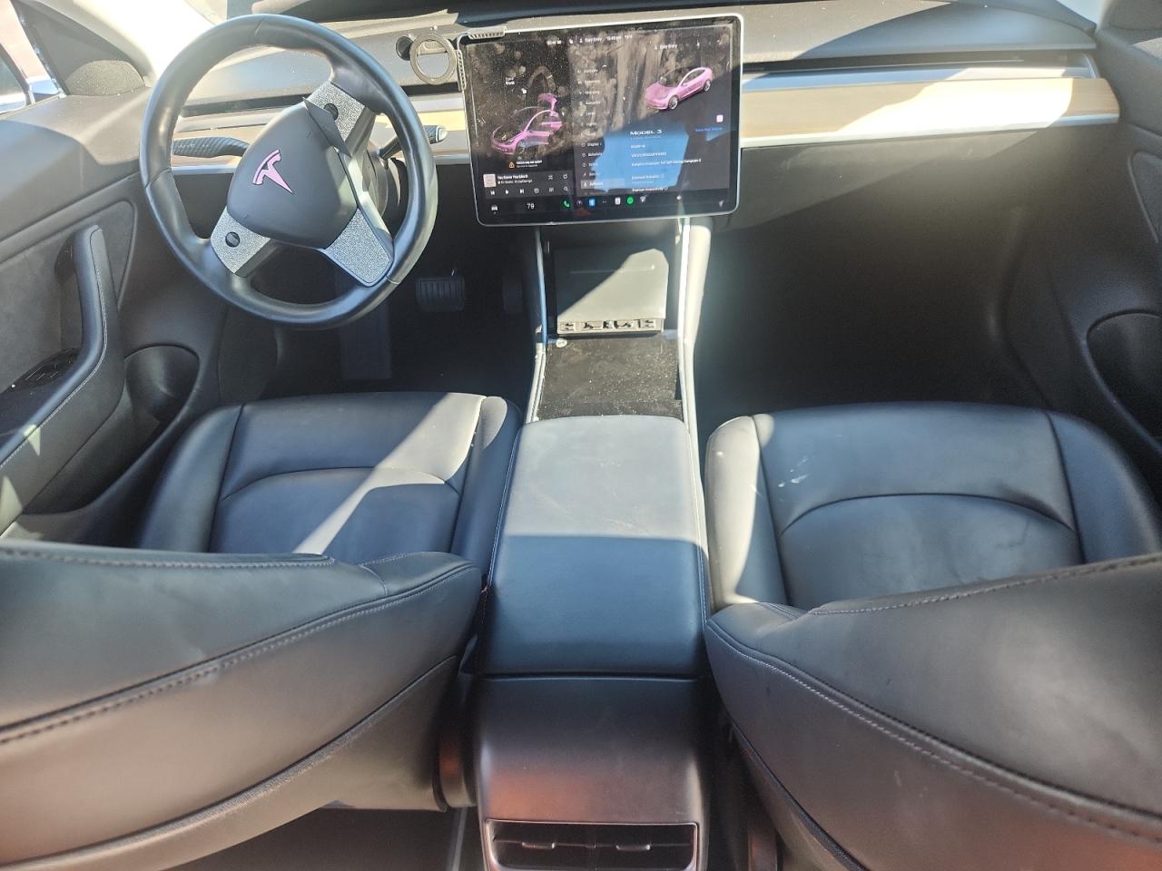 2018 Tesla Model 3 VIN: 5YJ3E1EA3JF010692 Lot: 91923245