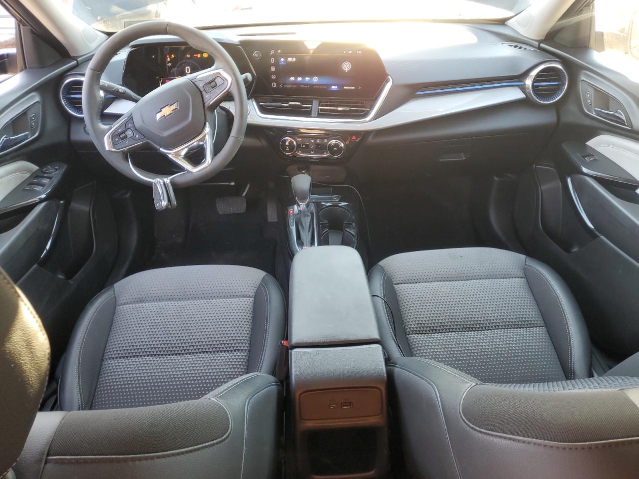 2025 Chevrolet Trax 1Lt VIN: KL77LHEP2SC067241 Lot: 90438235