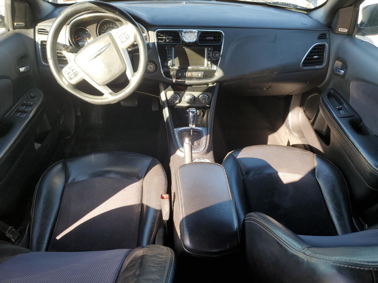 2014 Chrysler 200 Limited VIN: 1C3CCBCG1EN134894 Lot: 90986445