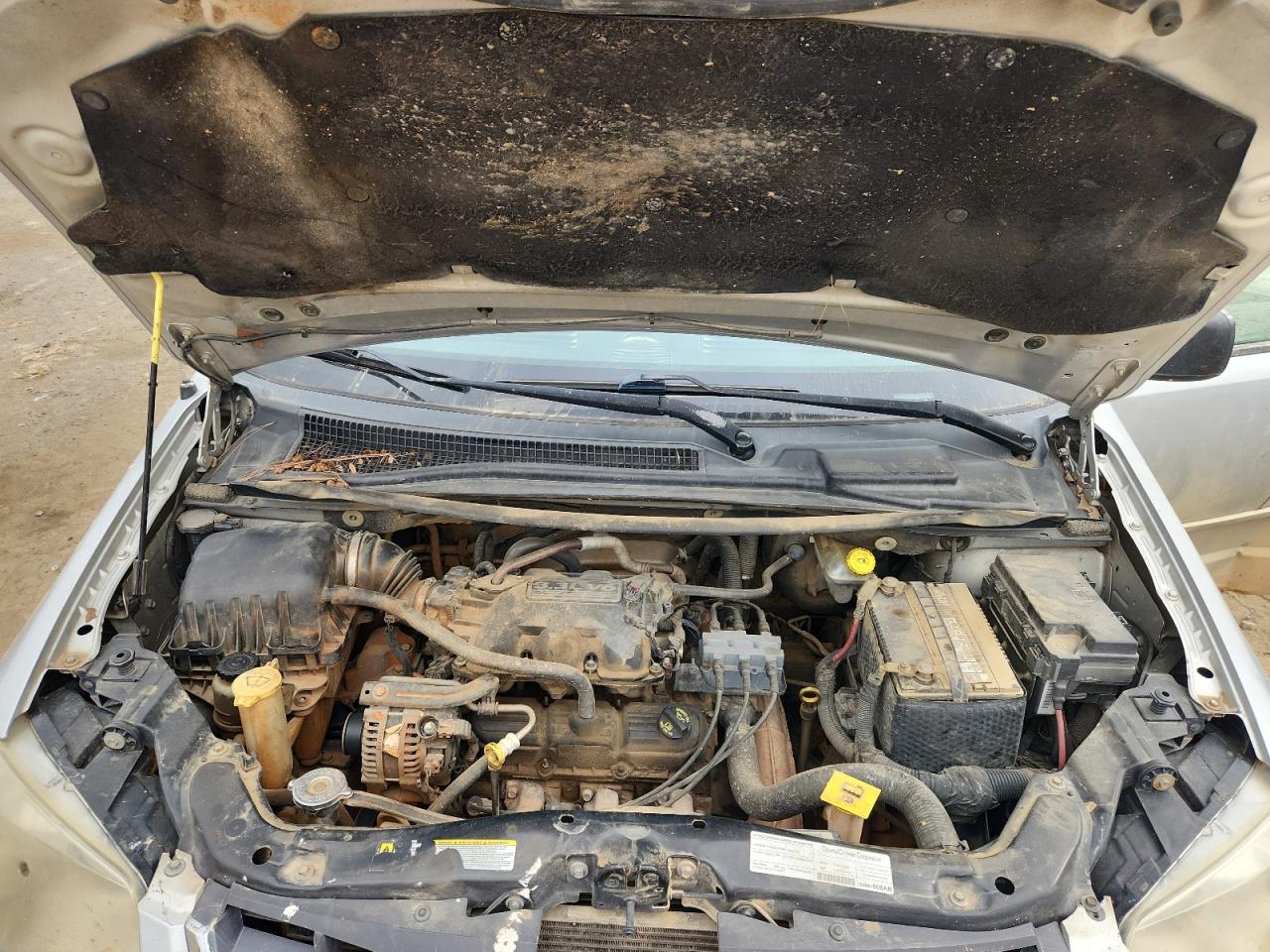 2008 Chrysler Town & Country Lx VIN: 2A8HR44H18R761873 Lot: 91814855