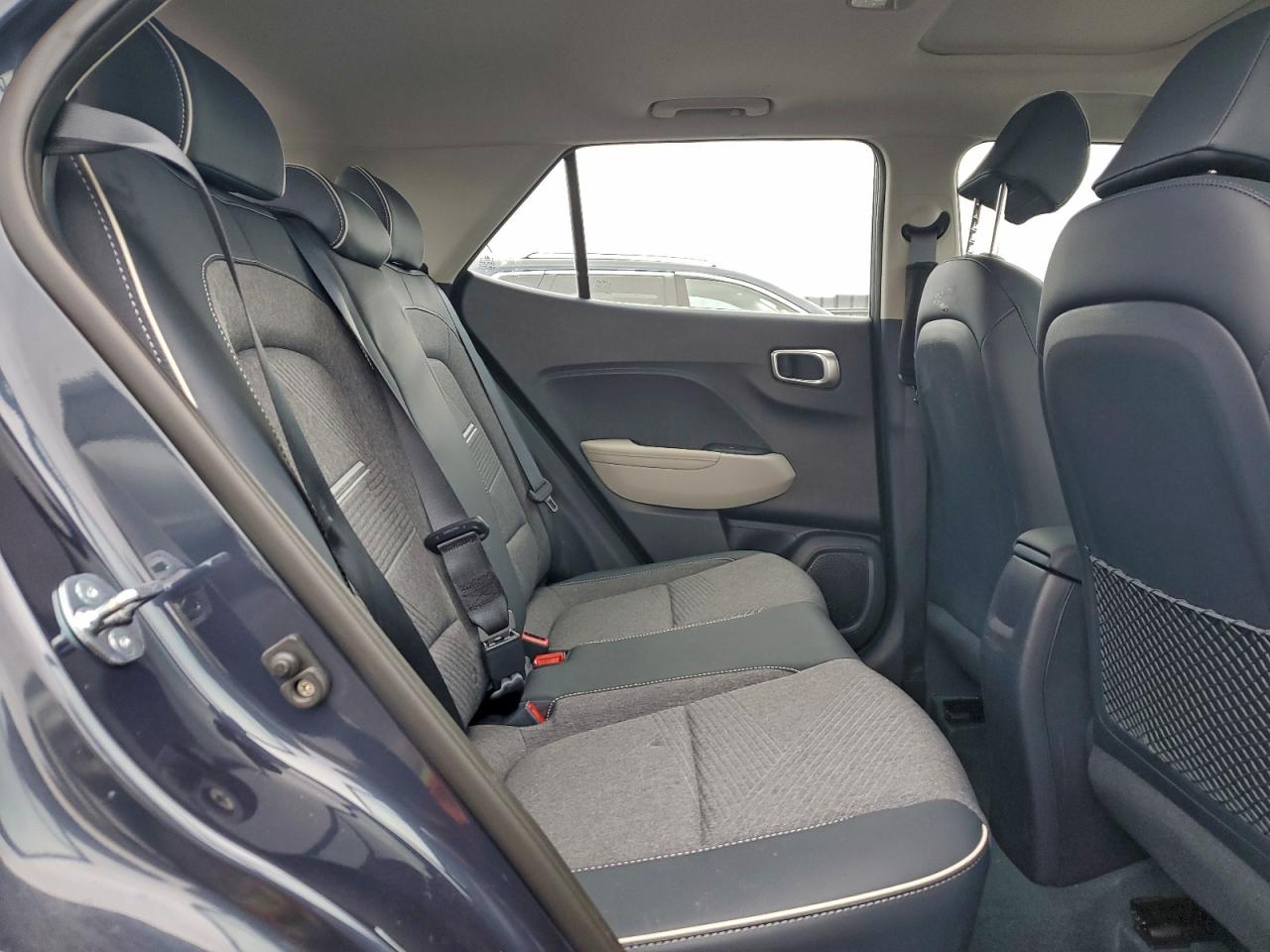 2025 Hyundai Venue Sel VIN: KMHRC8A30SU400346 Lot: 94671405