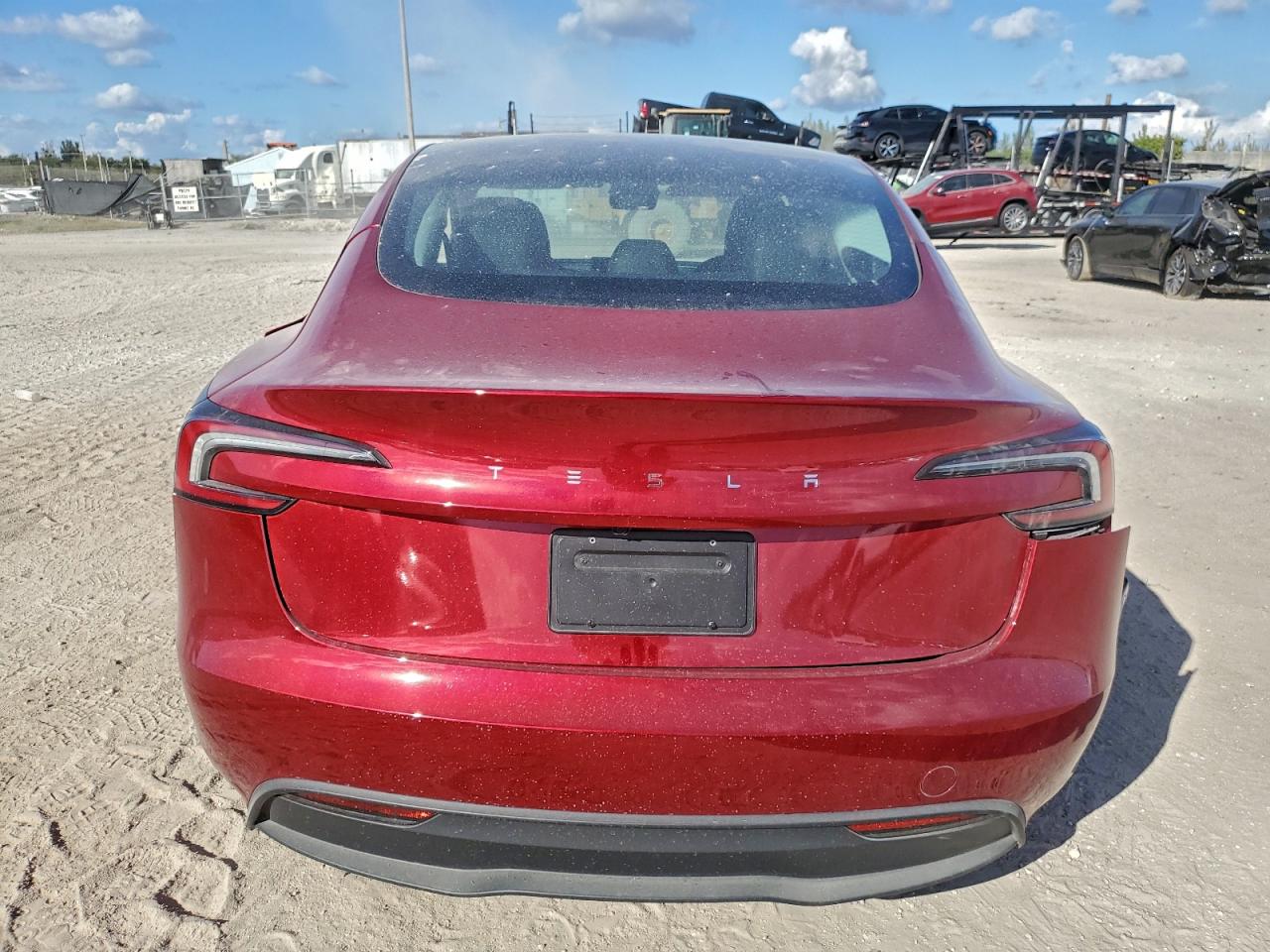 2025 Tesla Model 3 VIN: 5YJ3E1EA3SF884588 Lot: 94526545