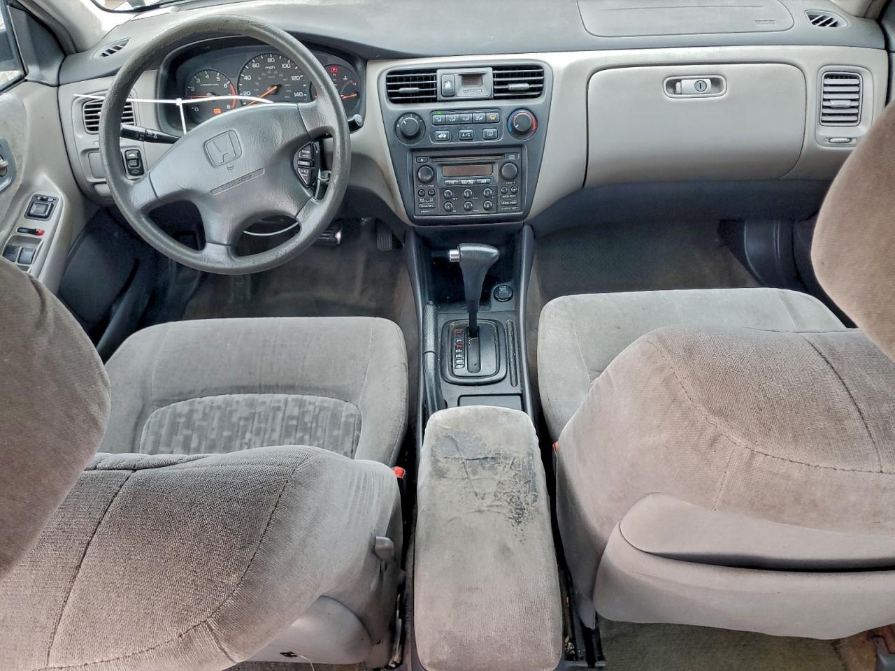 1998 Honda Accord Ex VIN: 1HGCG5654WA008891 Lot: 94146035