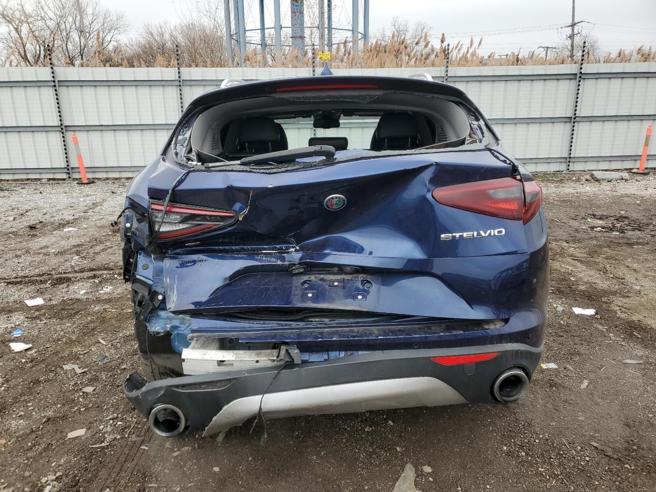 2018 Alfa Romeo Stelvio VIN: ZASFAKAN4J7B59536 Lot: 93643495