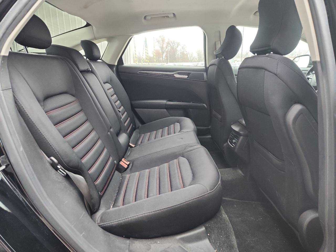 2016 Ford Fusion Se VIN: 3FA6P0HD0GR327107 Lot: 92486095