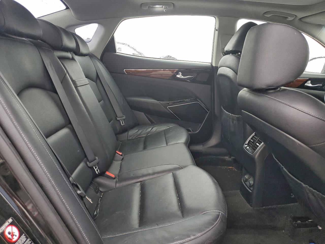 2017 Kia Cadenza Premium VIN: KNALC4J15H5092382 Lot: 91852535