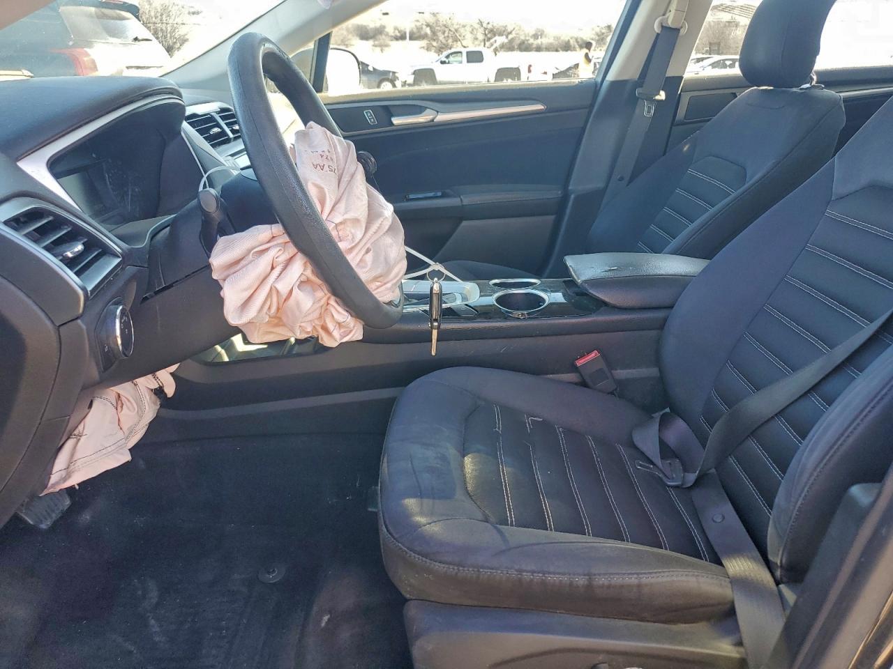 2014 Ford Fusion Se VIN: 3FA6P0H73ER117527 Lot: 94183135