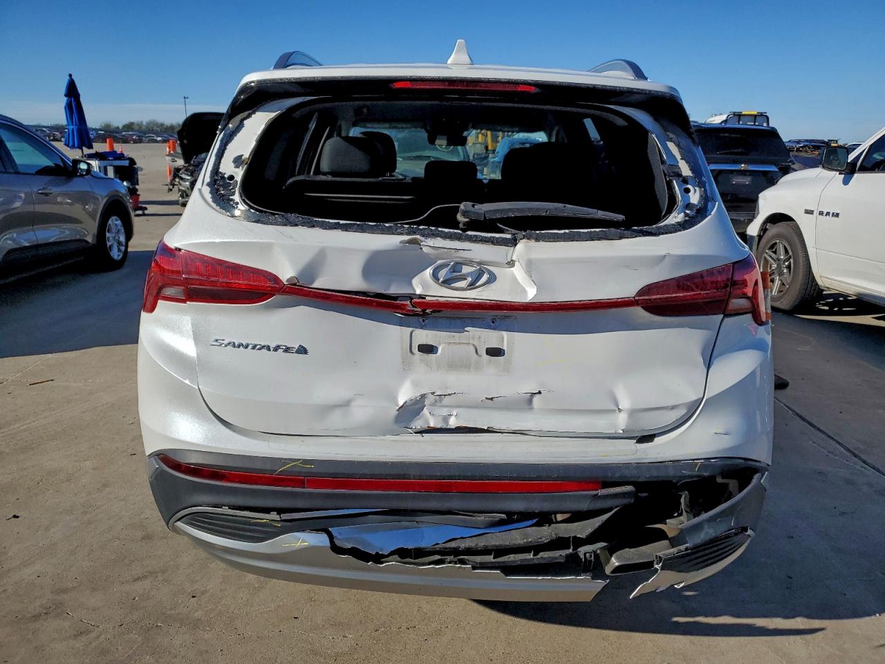 2022 Hyundai Santa Fe Sel VIN: 5NMS24AJ2NH390544 Lot: 93937315