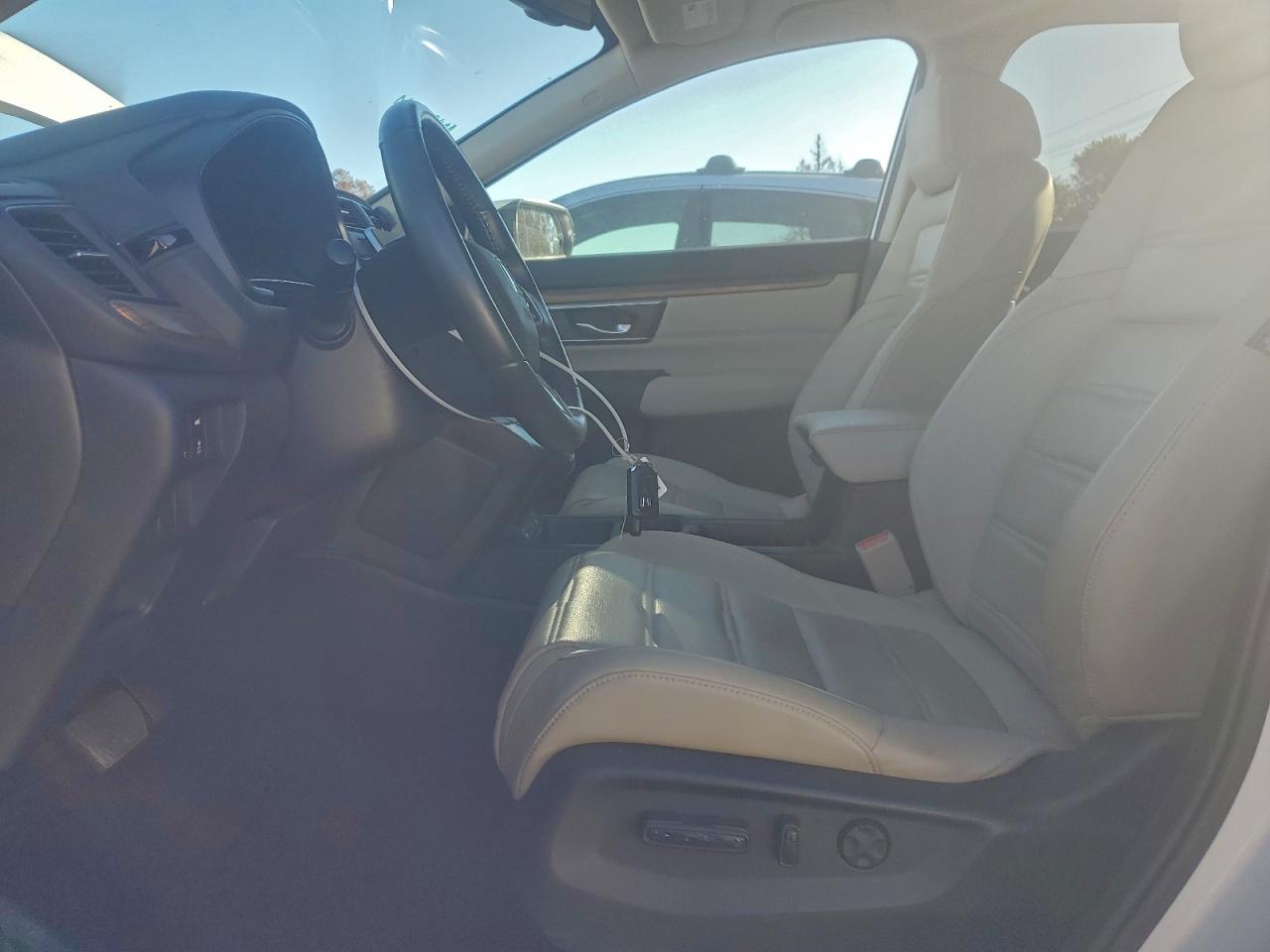 2022 Honda Cr-V Exl VIN: 2HKRW2H87NH661708 Lot: 94073605