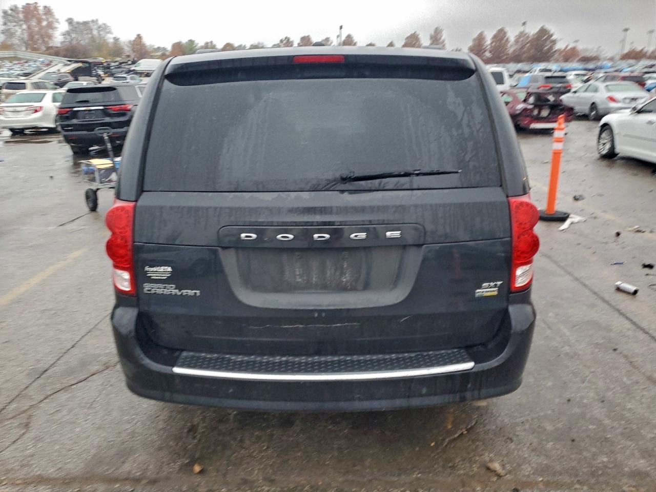 2017 Dodge Grand Caravan Sxt VIN: 2C4RDGCG7HR545630 Lot: 93927175