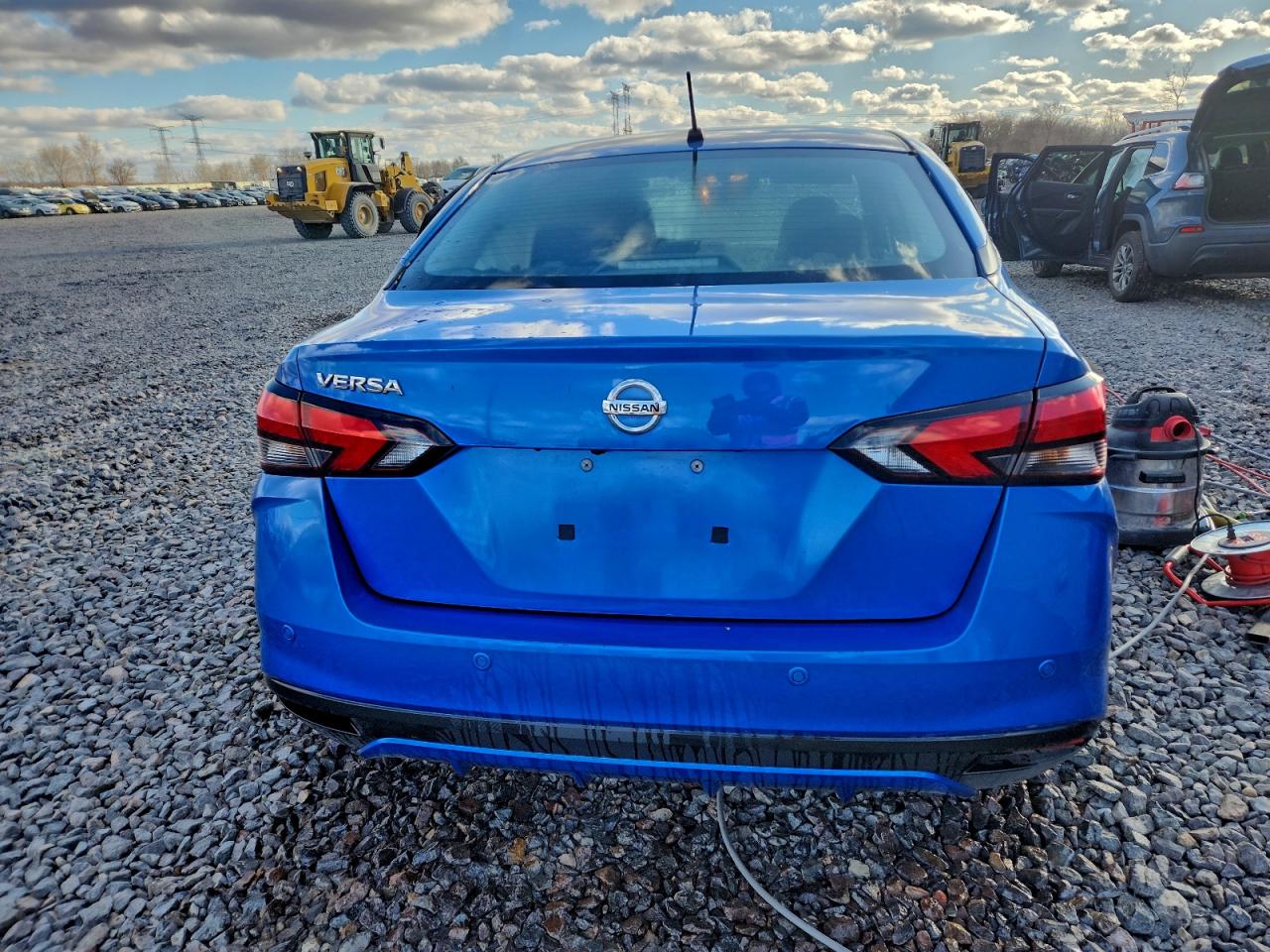 2022 Nissan Versa S VIN: 3N1CN8DV8NL846697 Lot: 94530345