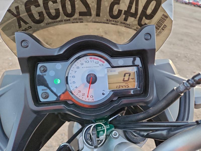 2010 KAWASAKI LE650 C  