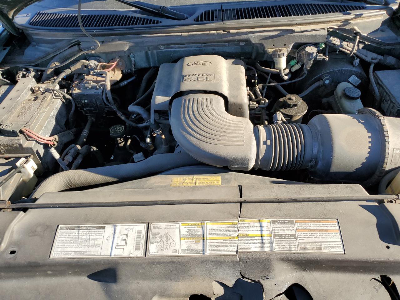 2000 Ford F150 VIN: 1FTRX18W8YNA19086 Lot: 92703395