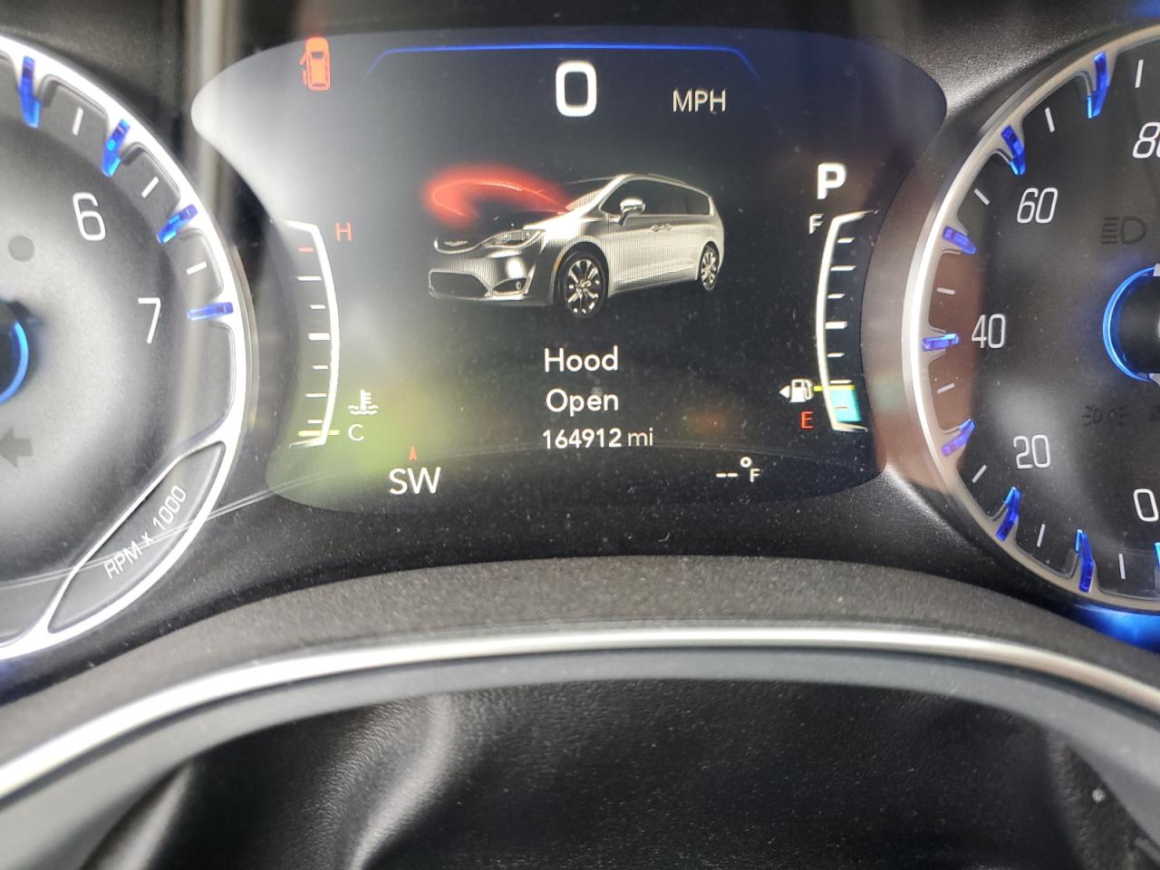 2018 Chrysler Pacifica Touring L Plus VIN: 2C4RC1EG0JR197463 Lot: 92090915