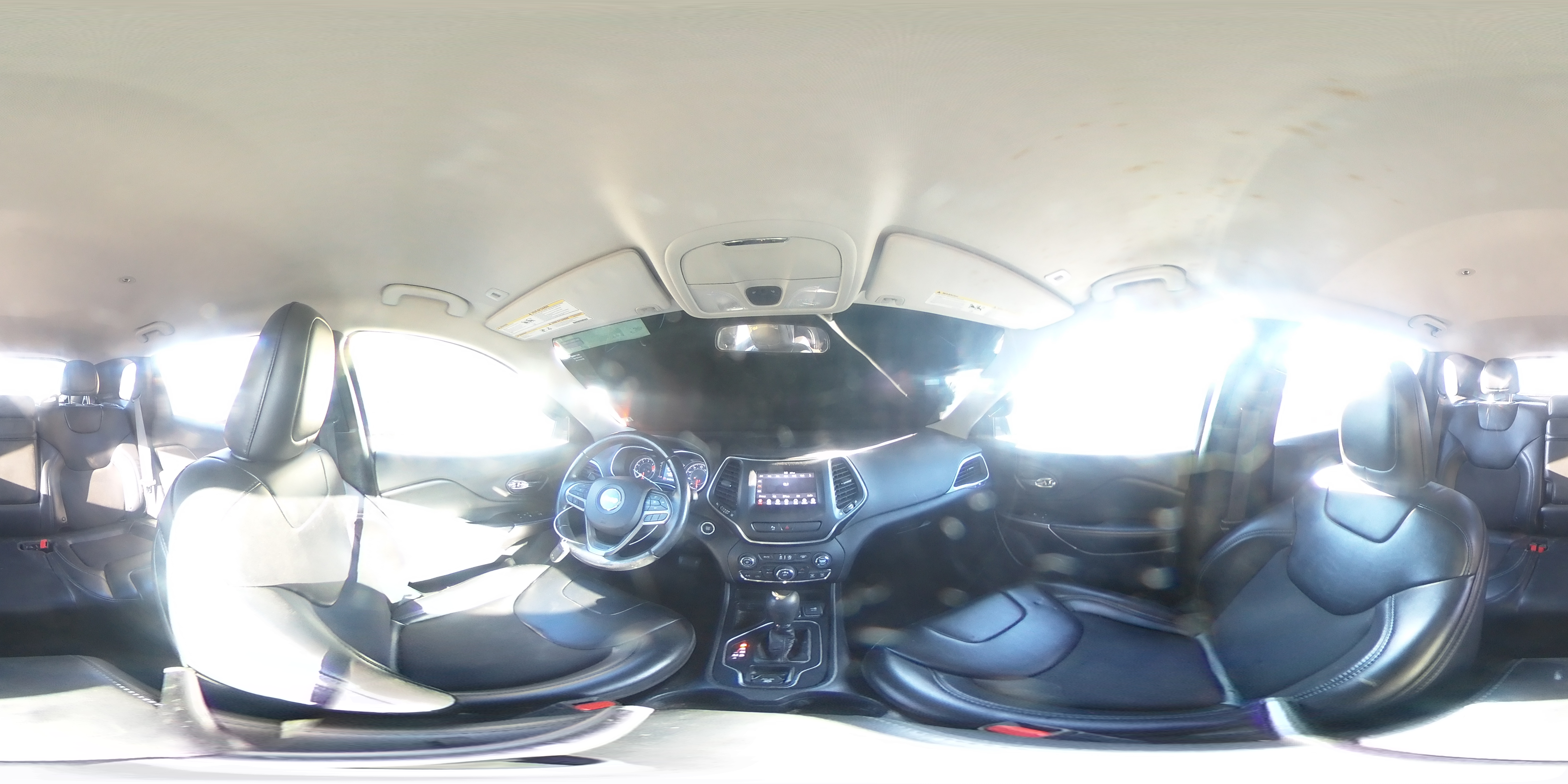 2019 Jeep Cherokee Latitude Plus VIN: 1C4PJLLB5KD395900 Lot: 91455105