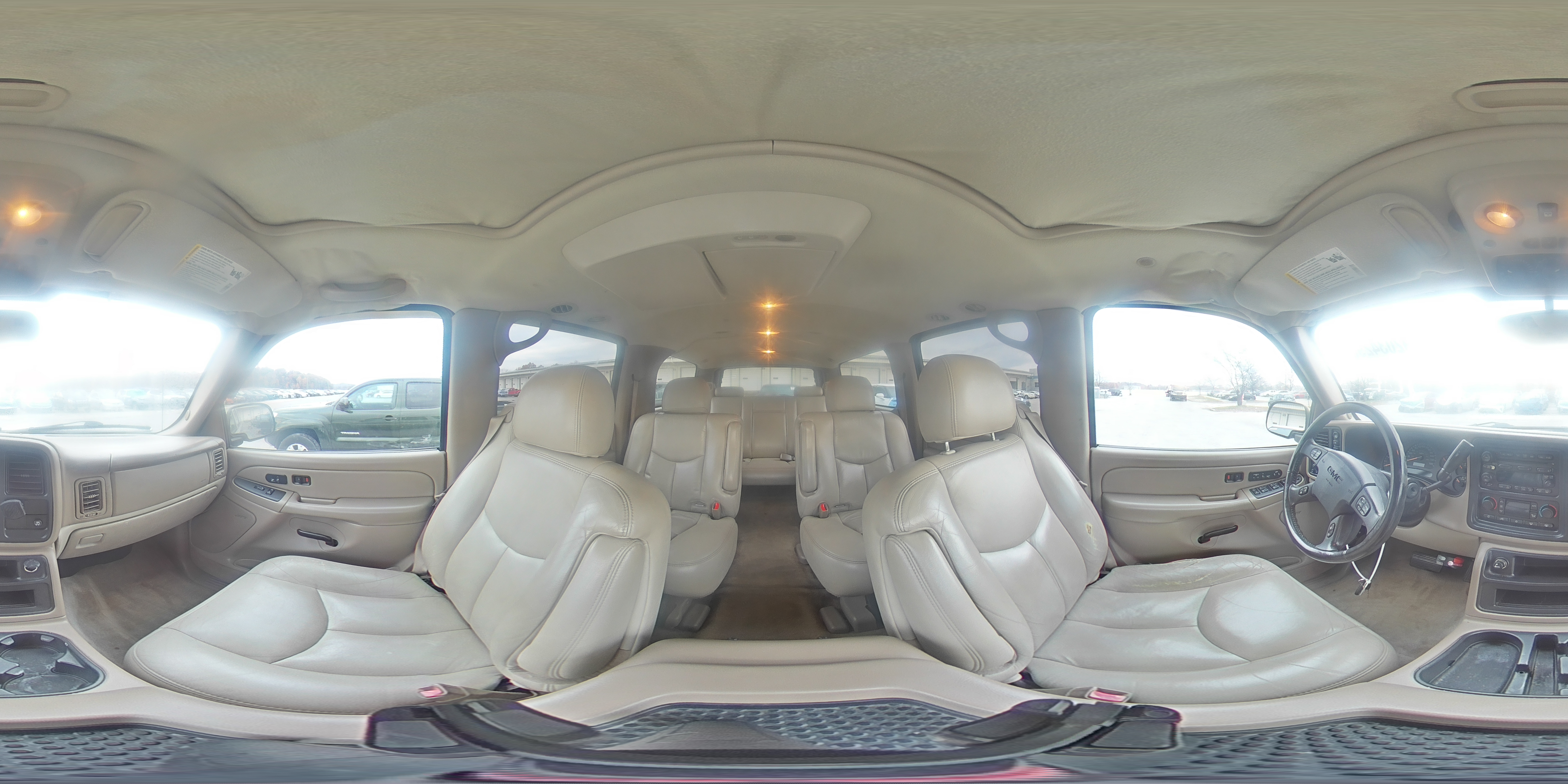 2005 GMC Yukon Xl K1500 VIN: 1GKFK16Z05J207090 Lot: 92034295