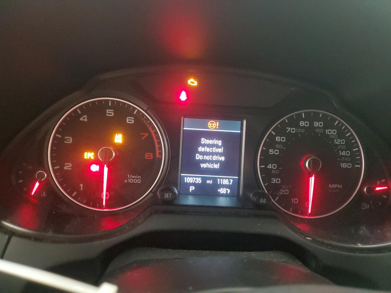 2015 Audi Q5 Premium Plus VIN: WA1LFAFP2FA127979 Lot: 92856575