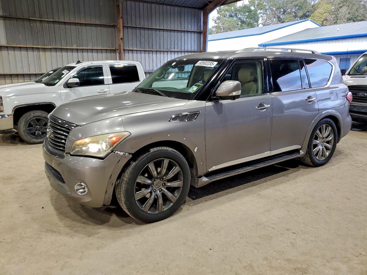 2011 Infiniti Qx56