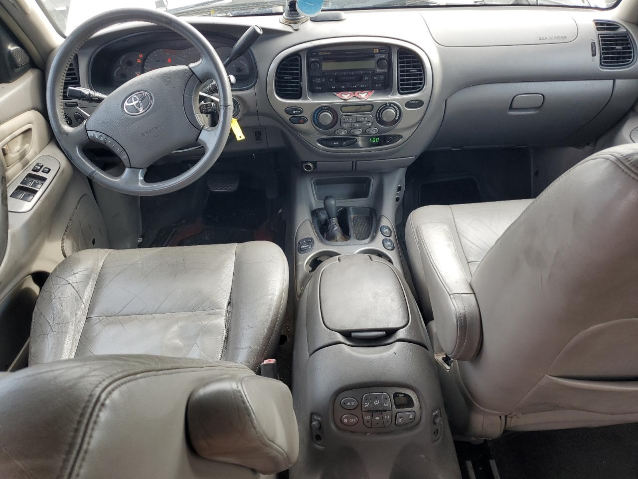 2004 Toyota Sequoia Limited VIN: 5TDBT48A44S211290 Lot: 93288355