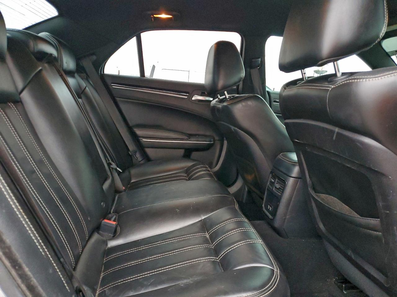 2021 Chrysler 300 S VIN: 2C3CCABG7MH525552 Lot: 94744905