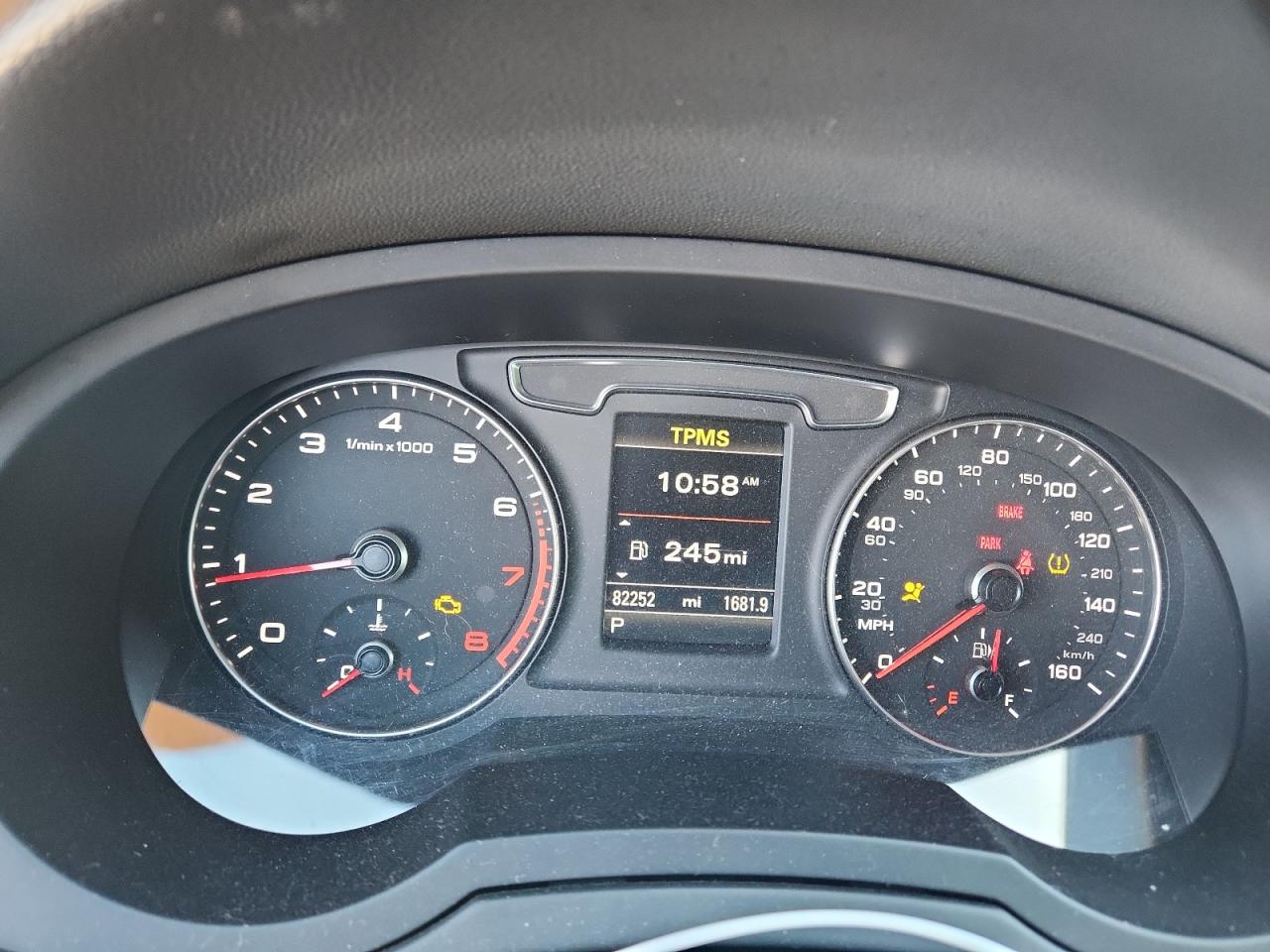 2017 Audi Q3 Premium Plus VIN: WA1JCCFSXHR008856 Lot: 91444595