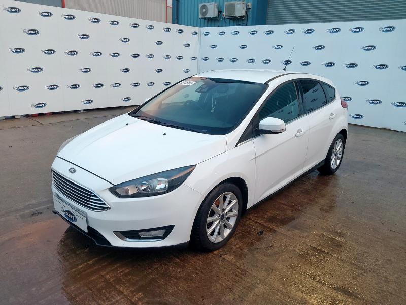 2016 FORD FOCUS 1.0 ECOBOOST 125 TITANIUM 5DR AUTO for sale at Copart ROCHFORD