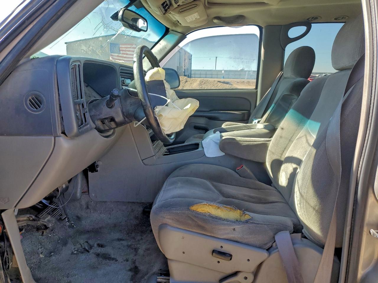 2003 GMC Yukon VIN: 1GKEC13Z23J284733 Lot: 93625715