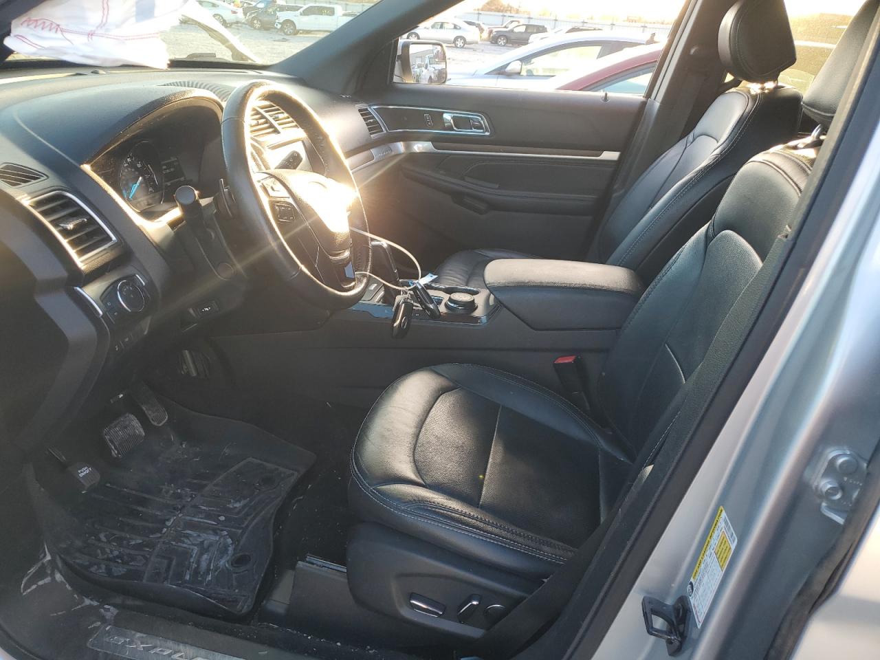 2017 Ford Explorer Limited VIN: 1FM5K8F83HGD87671 Lot: 92418745