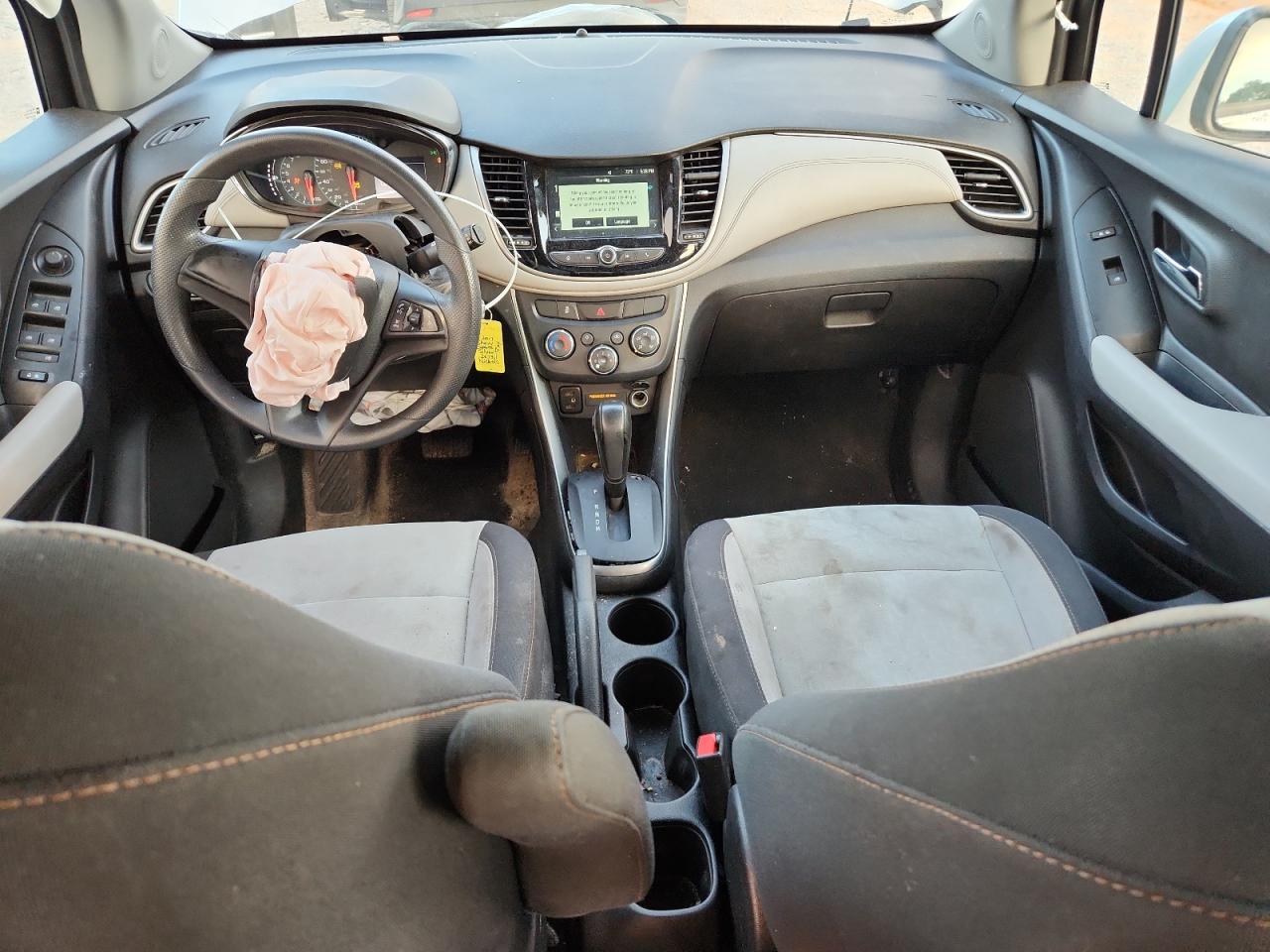 2017 Chevrolet Trax Ls VIN: 3GNCJKSB2HL237311 Lot: 93010755