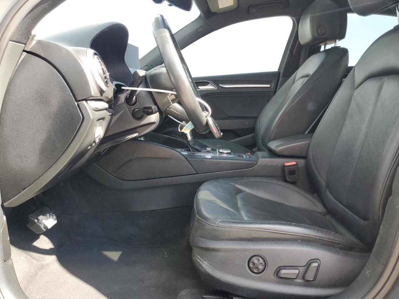 2020 Audi A3 Premium VIN: WAUAUGFF2LA102375 Lot: 91796185