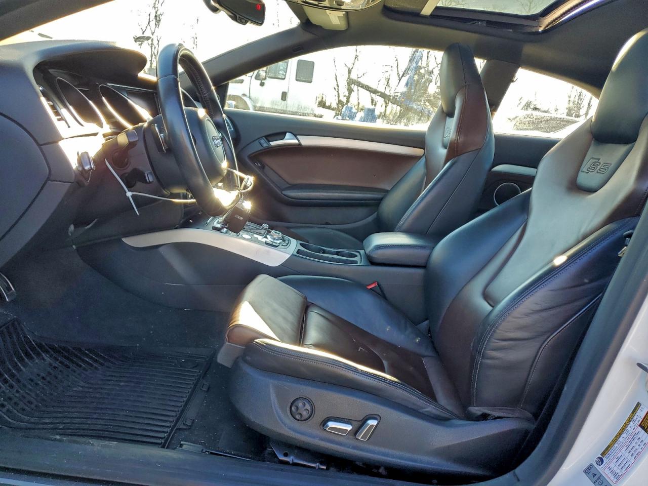 2013 Audi S5 Premium Plus VIN: WAUCGAFR7DA032087 Lot: 91304775