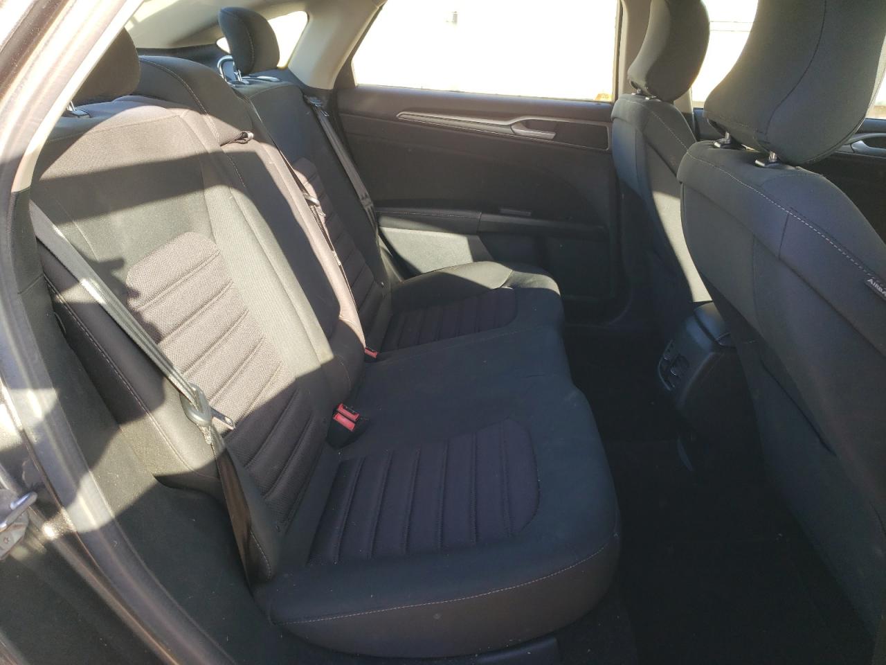 2017 Ford Fusion Se VIN: 3FA6P0H75HR103648 Lot: 92655625