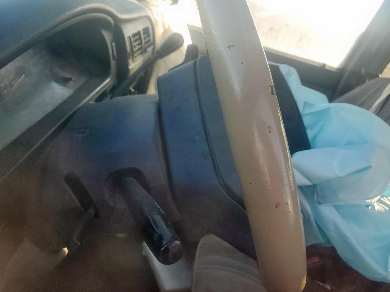 2000 Toyota Tacoma Xtracab VIN: 4TAVL52NXYZ674629 Lot: 92880455