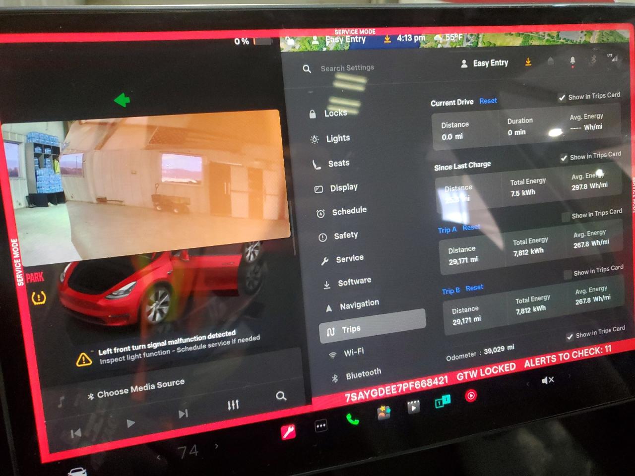 2023 Tesla Model Y VIN: 7SAYGDEE7PF668421 Lot: 90459325