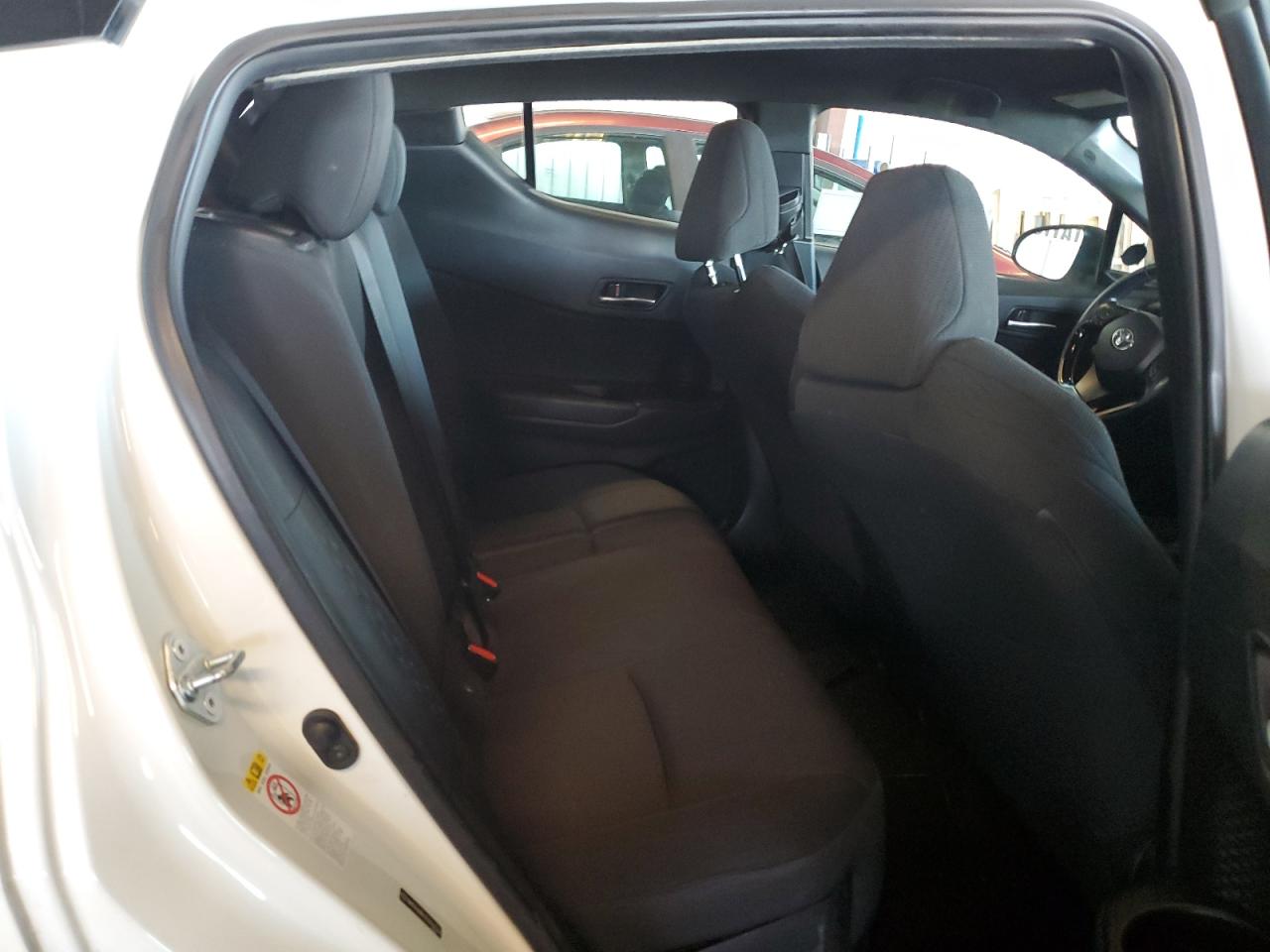 2018 Toyota C-Hr Xle VIN: NMTKHMBX0JR049344 Lot: 92099235