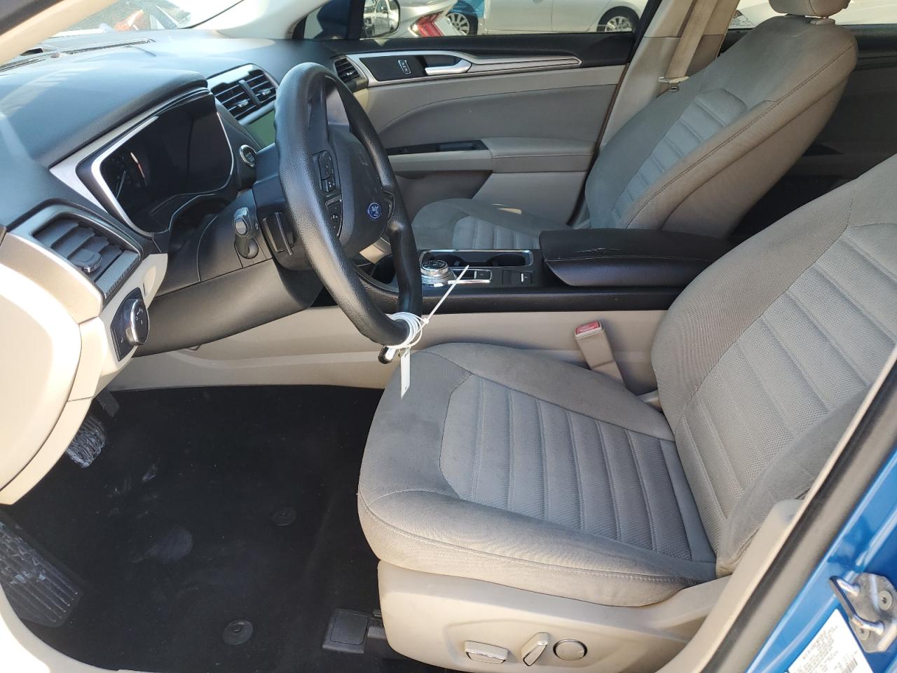 2019 Ford Fusion Se VIN: 3FA6P0HD2KR219158 Lot: 92860895