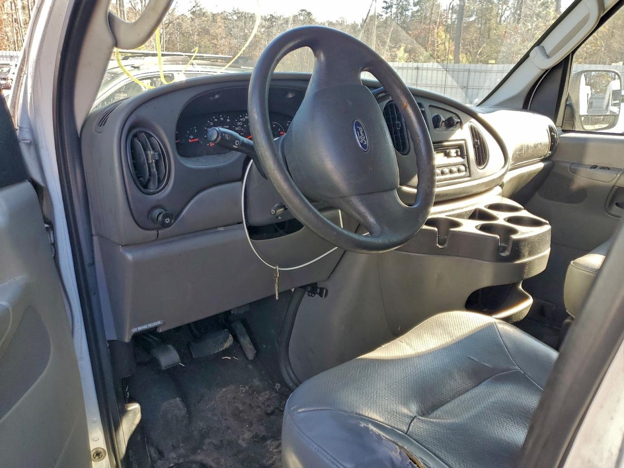 2006 Ford Econoline E150 Van VIN: 1FTRE14W06HA31028 Lot: 92877275