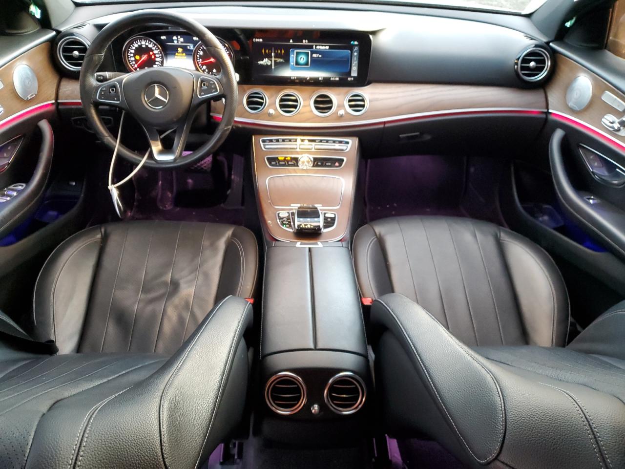 2018 Mercedes-Benz E 300 VIN: WDDZF4JB7JA471979 Lot: 93790085