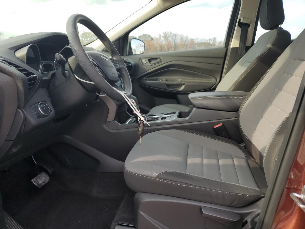 2018 Ford Escape S VIN: 1FMCU0F73JUB34884 Lot: 92468415