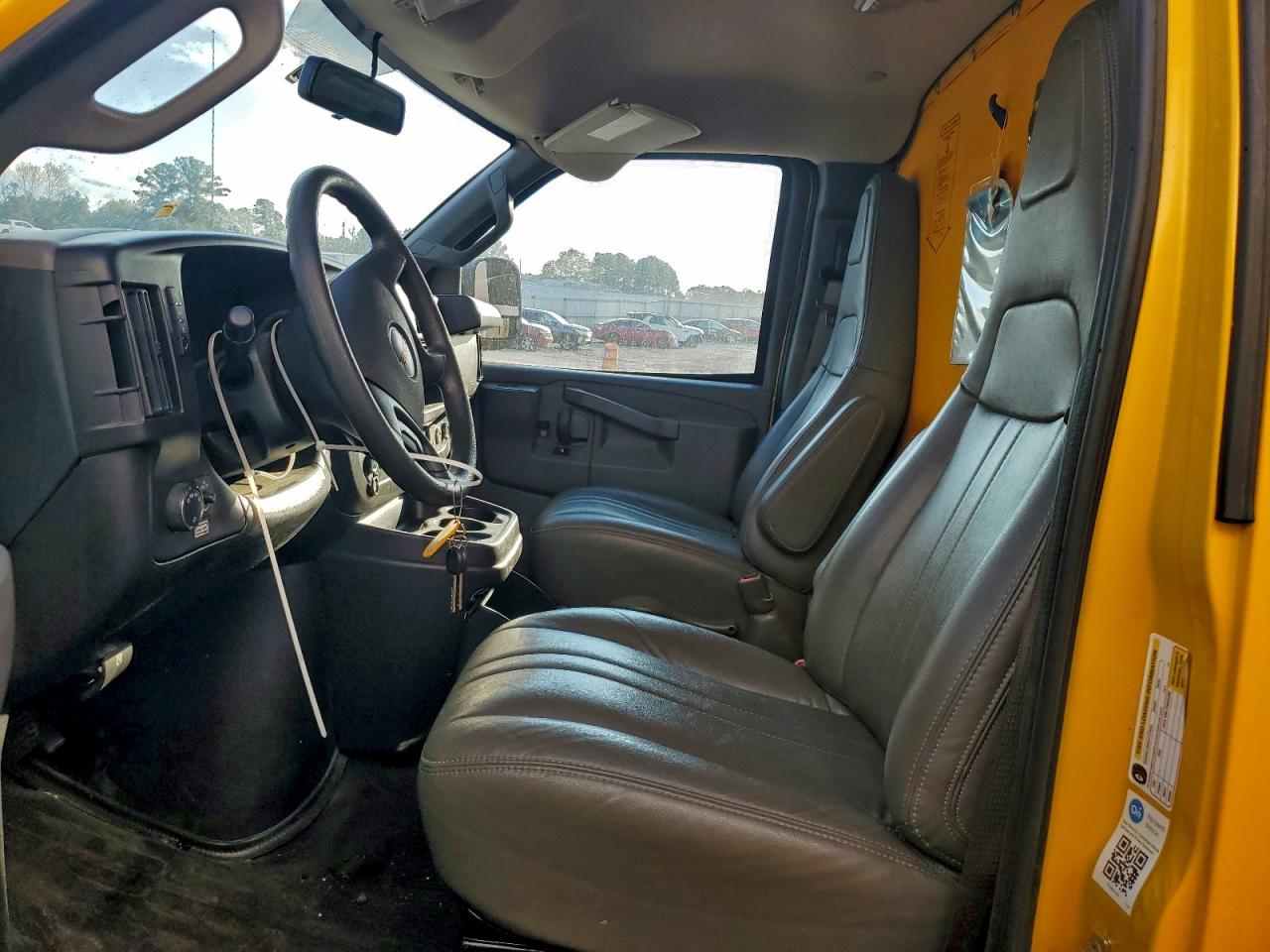 2023 GMC Savana Cut - Box Truck VIN: 1GD07RFP4P1115768 Lot: 93226395