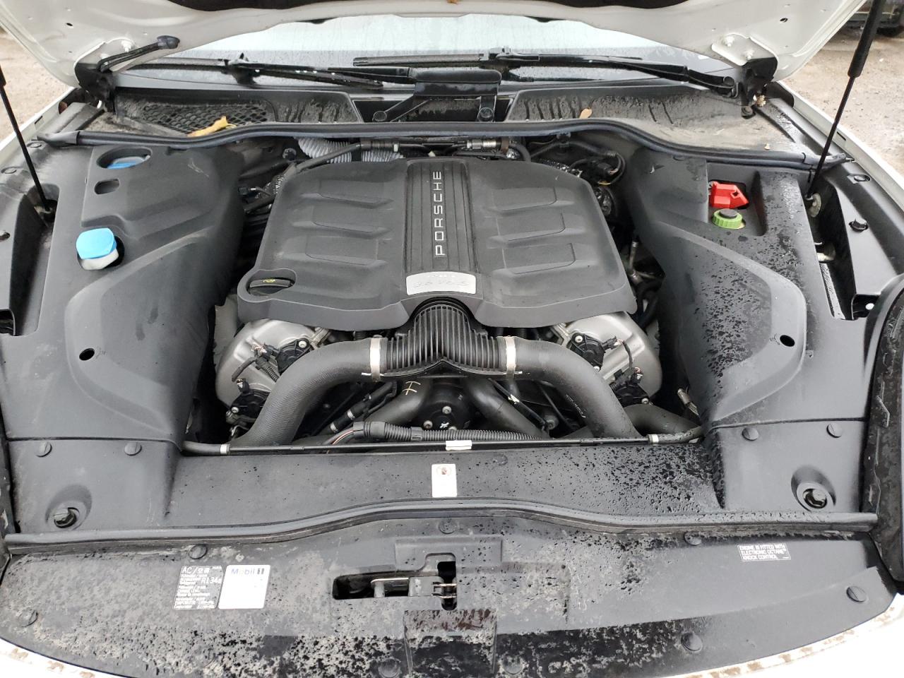 2016 Porsche Cayenne S VIN: WP1AB2A2XGLA96477 Lot: 91004225