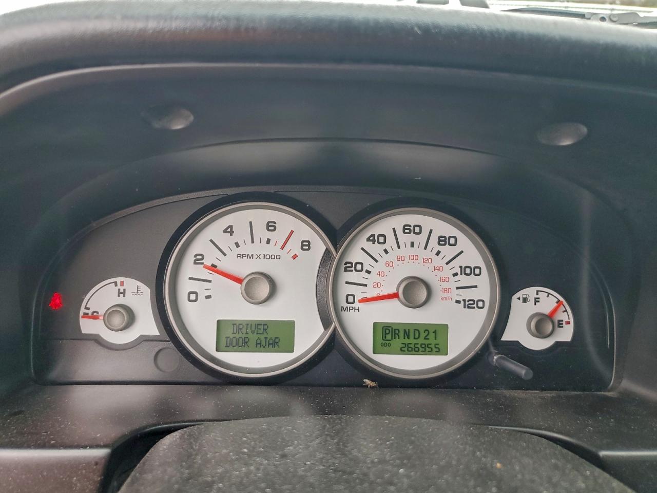 2006 Ford Escape Limited VIN: 1FMYU94176KB18120 Lot: 94321055