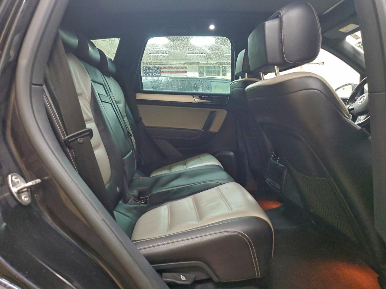 2017 Volkswagen Touareg Wolfsburg VIN: WVGRF7BP9HD003004 Lot: 93638025