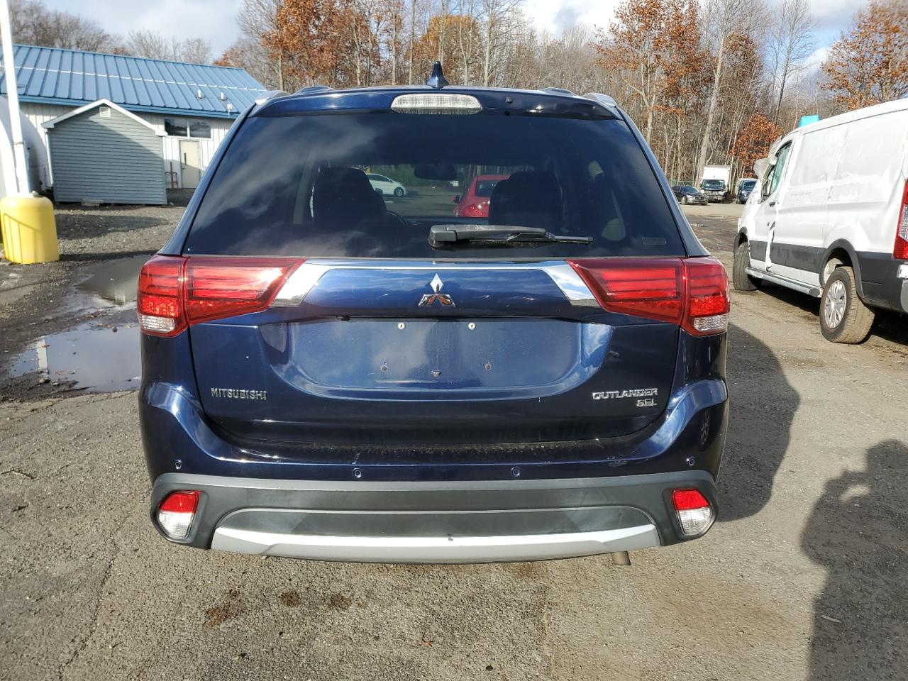 2018 Mitsubishi Outlander Se VIN: JA4AZ3A30JJ006052 Lot: 91886065